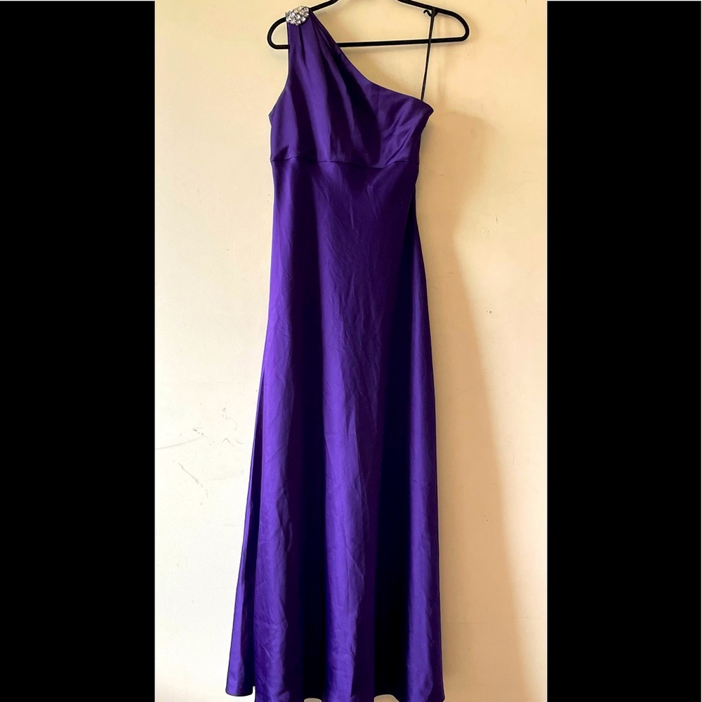 Calvin Klein One Shoulder Purple Satin Formal Gown